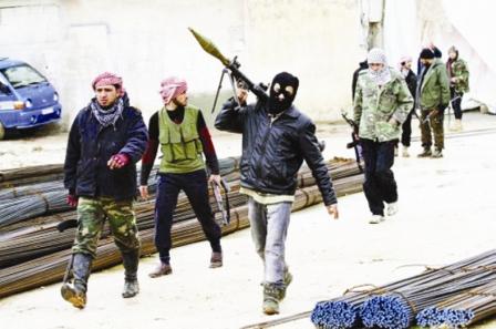 أفراد من (الجيش الحر) في سوريا